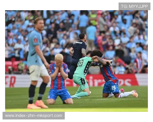 水晶宫客场疲软?狼队三分近在眼前 水晶宫客场疲软?狼队三分近在眼前